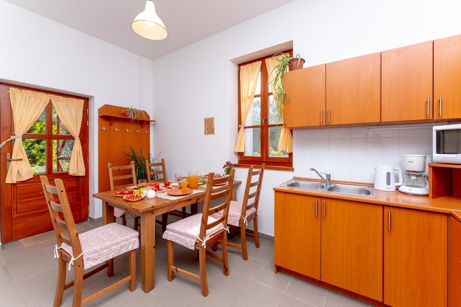 Erdődy Vendégház Kastelyosdombo Exterior foto